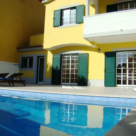 Flowerhouse Semesterbostad *